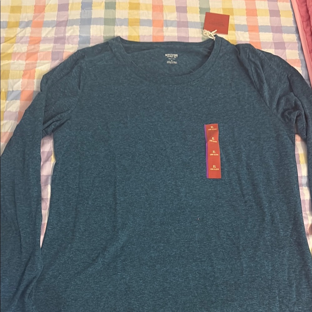 Hollister Men's Blue Long Sleeve Shirt